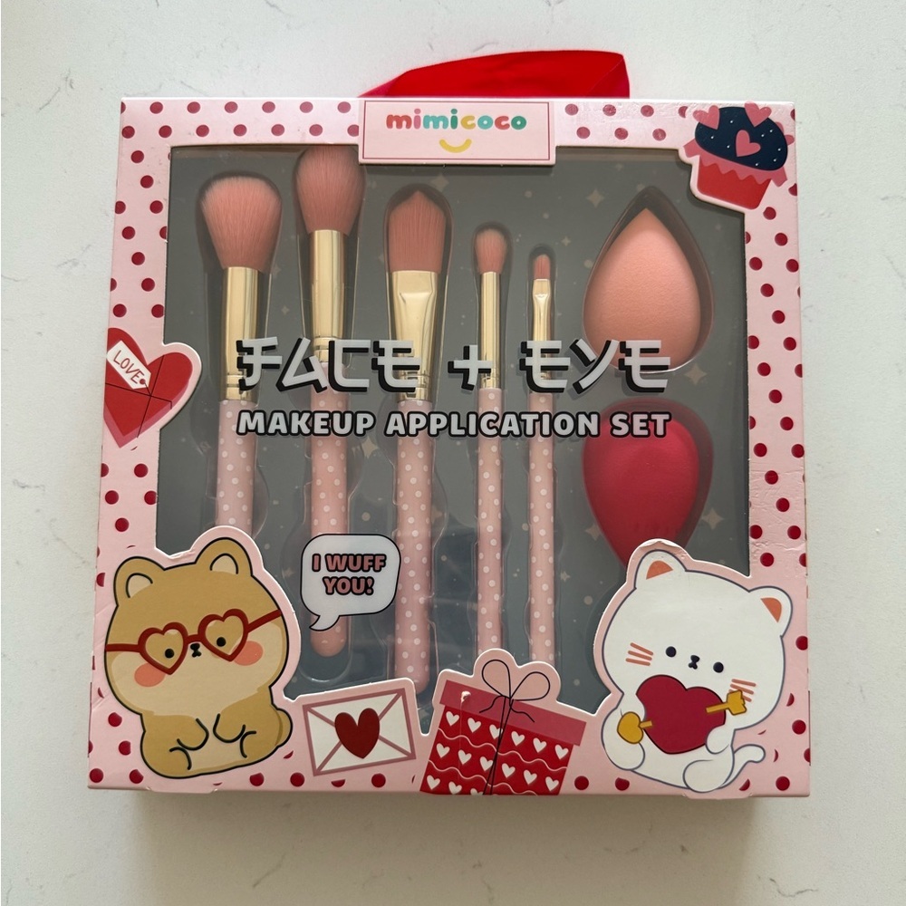 Mimicoco Face and Eye Makeup Application Set - 7 Pieces - NWB